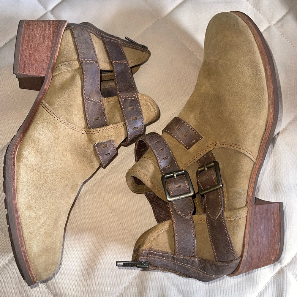 Ugg Patsy Booties - image 2